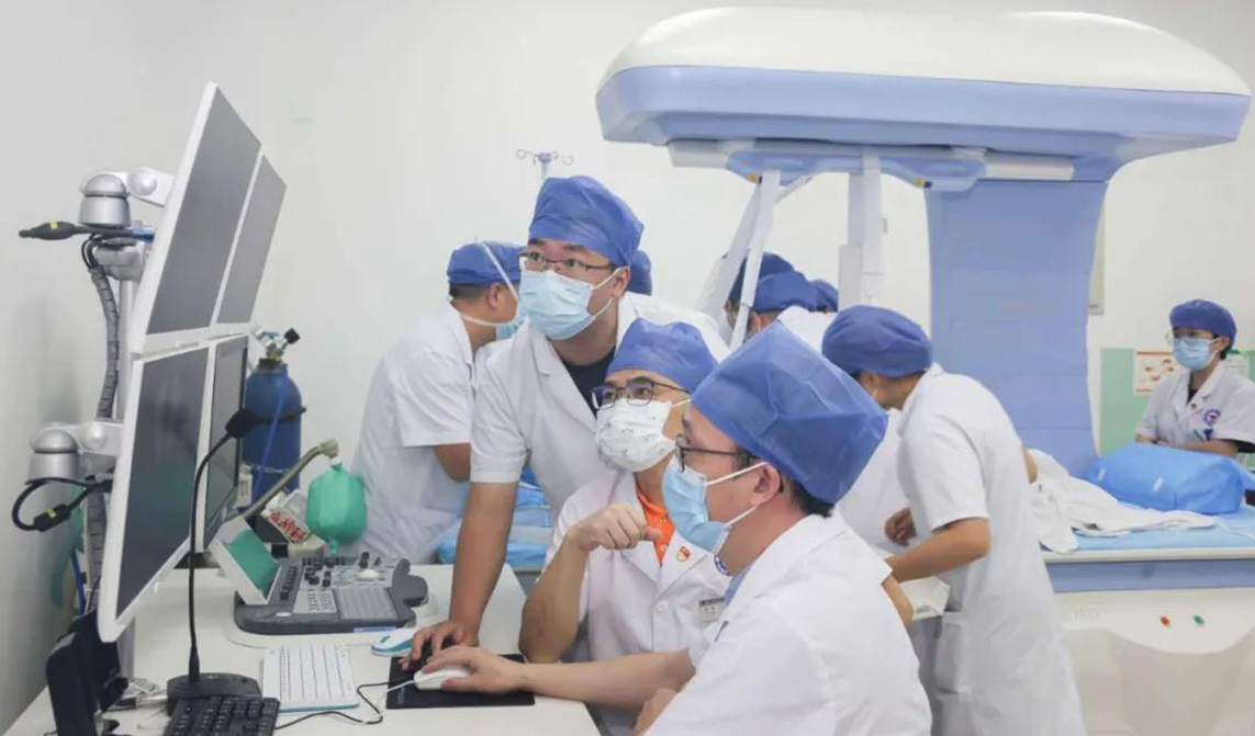 綿陽市中心醫(yī)院聚焦超聲消融治療惡性腫瘤成功完成